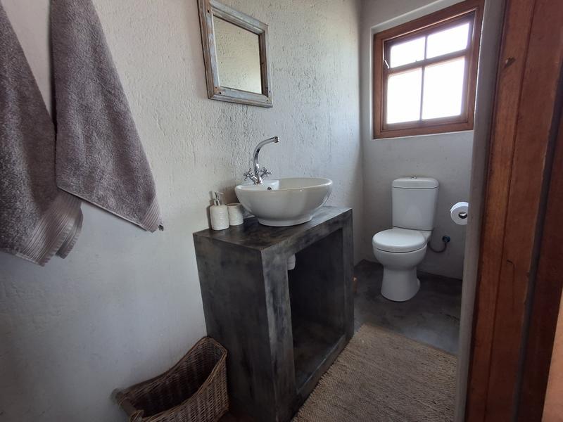 7 Bedroom Property for Sale in Duyker Eiland Western Cape